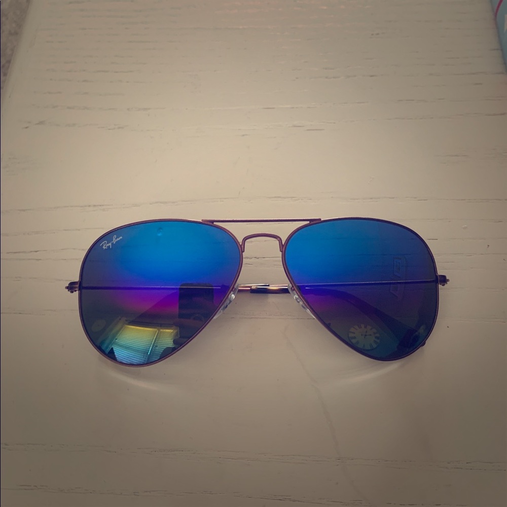 Blue gradient Ray-Ban aviators